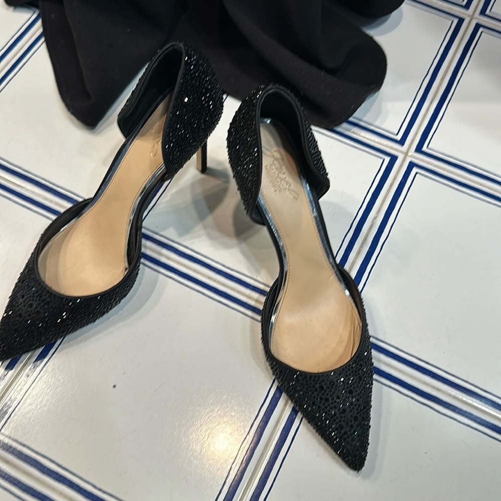 BADGLEY MISCHEKA 4 in heels size 9.5